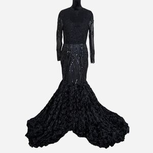 Black Lace Formal Dress